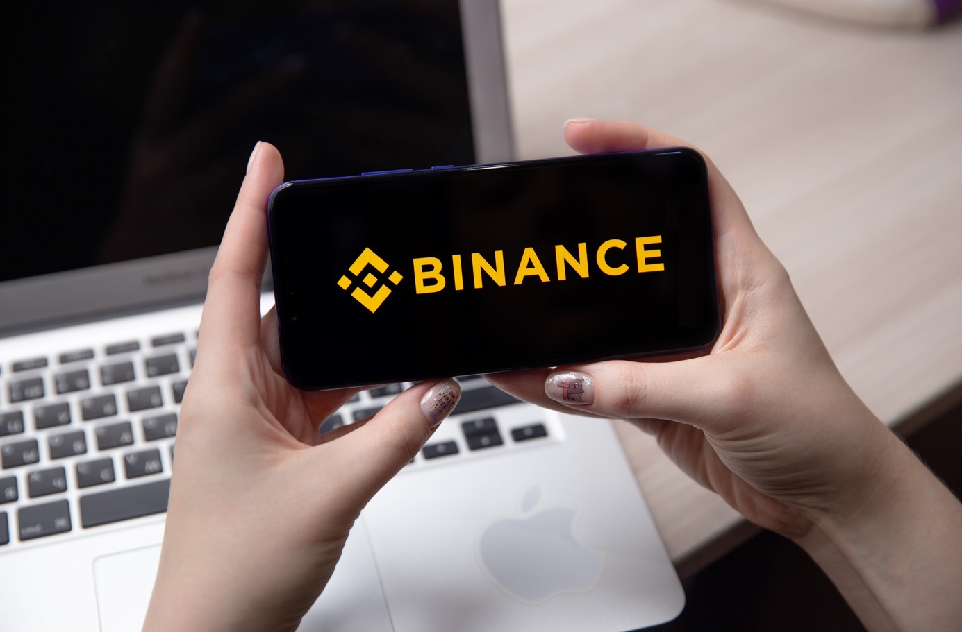 Binance temporarily halts MATIC deposits and withdrawals
